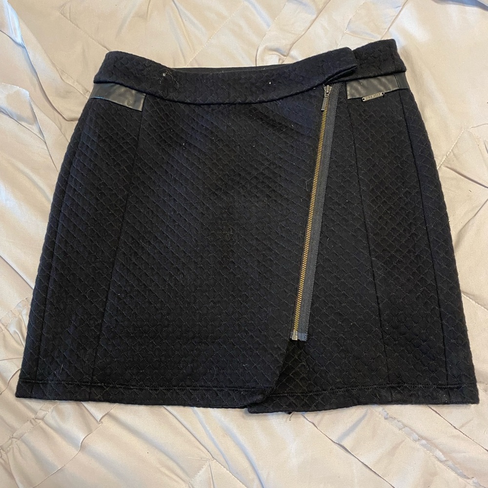 One step skirt